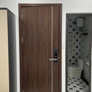 cua hankang door thuc te 0034